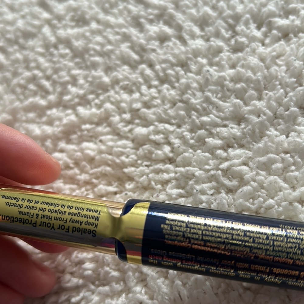 Lipsense NEW skyline - Picture 3 of 3